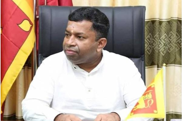 படகு சின்னத்தில்