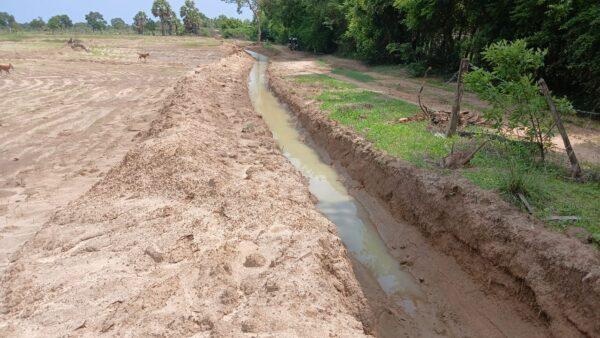 விஷமிகளின் விஷமிகளின், அத்துமீறிய, செயல், கடும்போக்கு