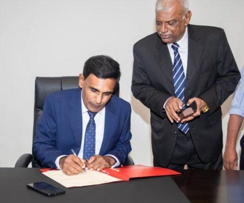 பொலிஸில் பொலிஸில் அரசியல் தலையீடு நிறைவடையும்: புதிய அமைச்சரின் உறுதியுரை